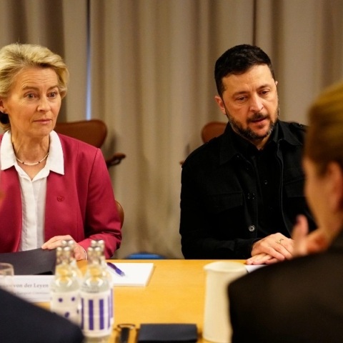 Η Ούρσουλα Φον ντερ Λάιεν με τον Βολοντιμίρ Ζελένσκι 
