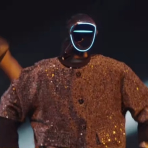 ρομπότ-χορευτές σε συναυλία