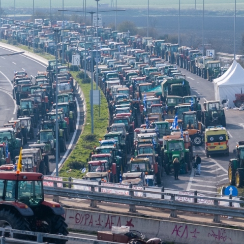 μπλοκο αγροτων, τρακτερ