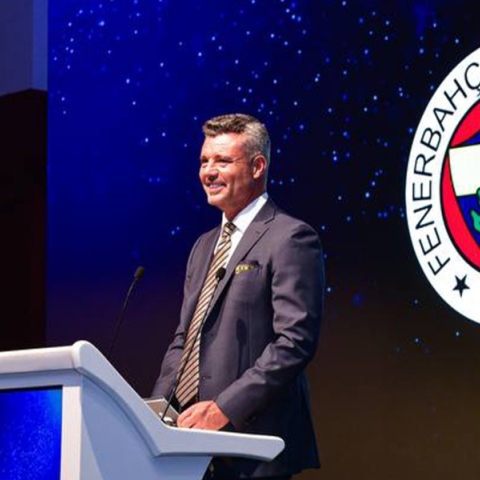 Ο πρόεδρος της Φενερμπαχτσέ, Σαντετίν Σαράν