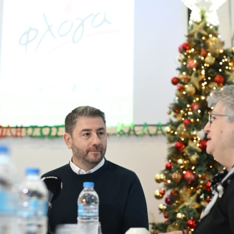 Τον ξενώνα του Συλλόγου Γονιών Παιδιών με νεοπλασματική ασθένεια  "Φλόγα" επισκέφθηκε ο Πρόεδρος του ΠΑΣΟΚ-Κινήματος Αλλαγής, Νίκος Ανδρουλάκης