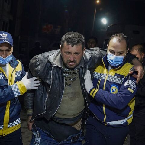 Τραυματίας από τον βομβαρδισμό του Συριακού Στρατού στο Χαλέπι