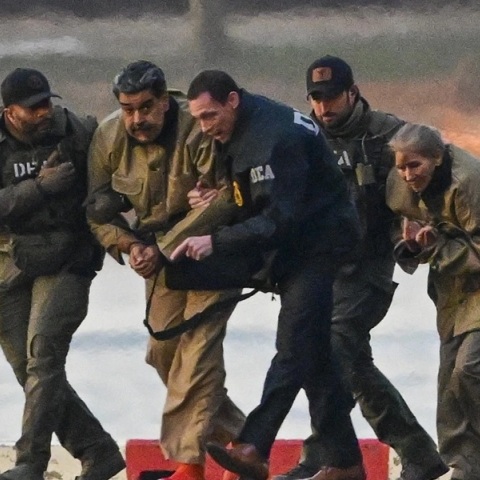 Ο Μαδούρο και η σύζυγός του τραυματίστηκαν