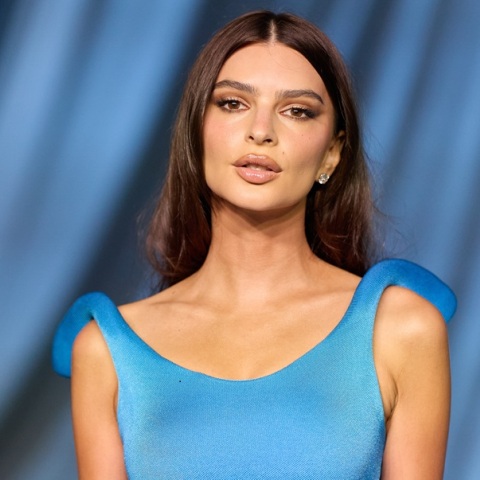 Έμιλι Ραταϊκόφσκι: Η ανάρτηση που προκάλεσε αντιδράσεις και η αναφορά στον Μαμντάνι