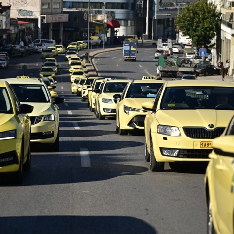 Χωρίς ταξί και σήμερα η Αθήνα – Συνεχίζεται η απεργία του ΣΑΤΑ