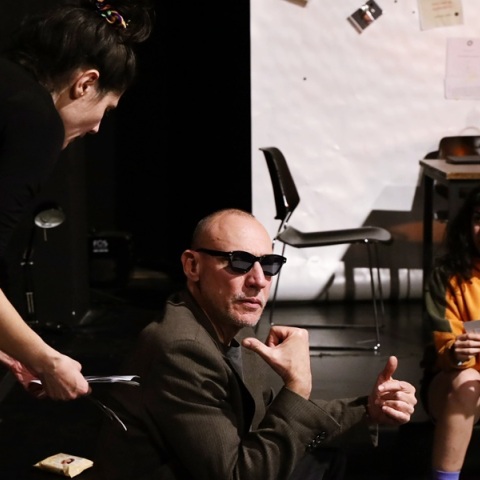 «Μαρτυρία μιας κλεμμένης εφηβείας», Θέατρο Τέχνης