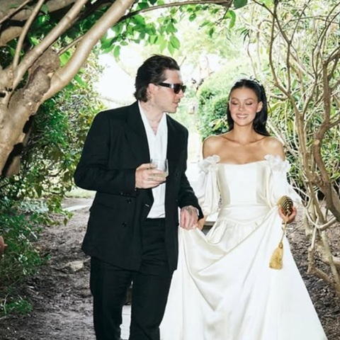 Μπρούκλιν Μπέκαμ εναντίον Vogue: Διαφωνία για όσα συνέβησαν στον γάμο του και τον επίμαχο πρώτο χορό