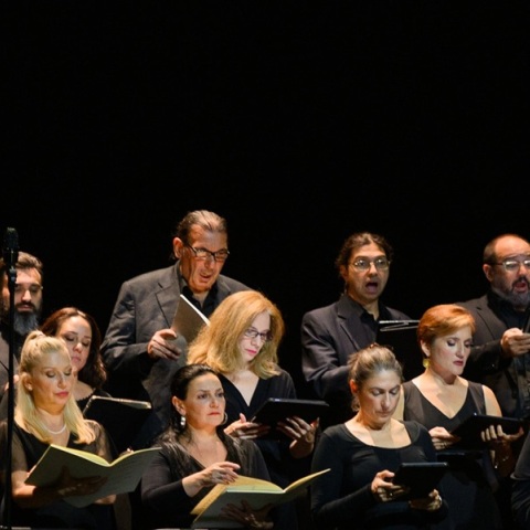 Η Χορωδία του Δήμου Αθηναίων στην εκδήλωση «Τρεις Θεατρικοί Μύθοι» στο Ολύμπια