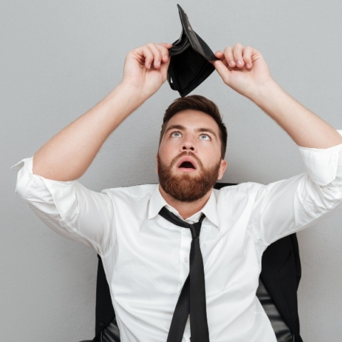 Άνθρωποι μοιράζονται τα πιο περίεργα πράγματα πυ έχουν κάνει...ενώ ήταν άφραγκοι