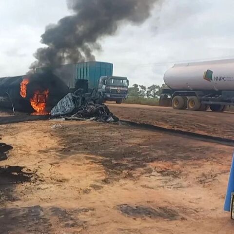 Τουλάχιστον 30 νεκροί σε θανατηφόρο τροχαίο στη βόρεια Νιγηρία