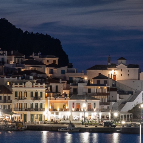 Σκόπελος, λιμανι