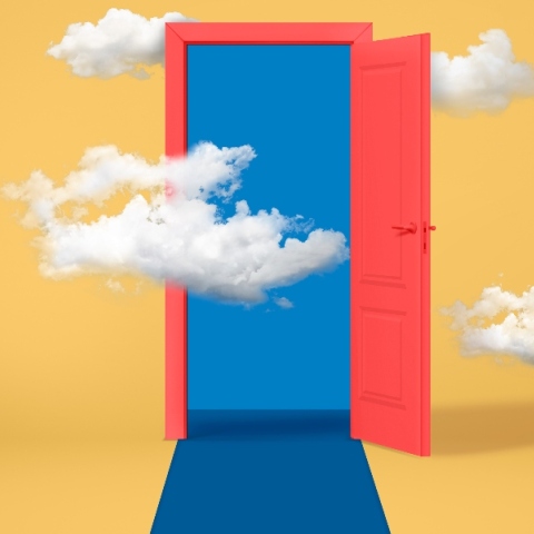 Doorway effect: πώς ο εγκέφαλος μας «σβήνει» όταν περνάμε απλά μια πόρτα;