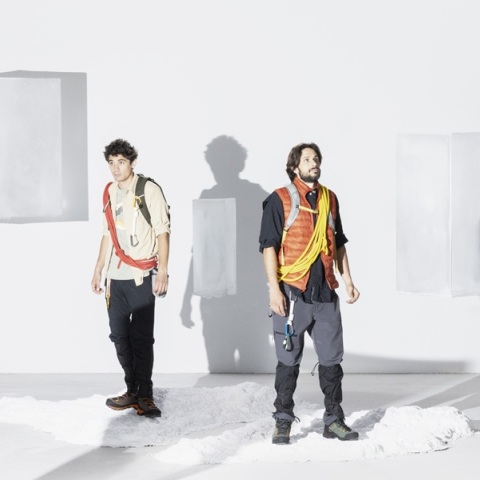 «Μια αχόρταγη σκιά», Στέγη Ιδρύματος Ωνάση