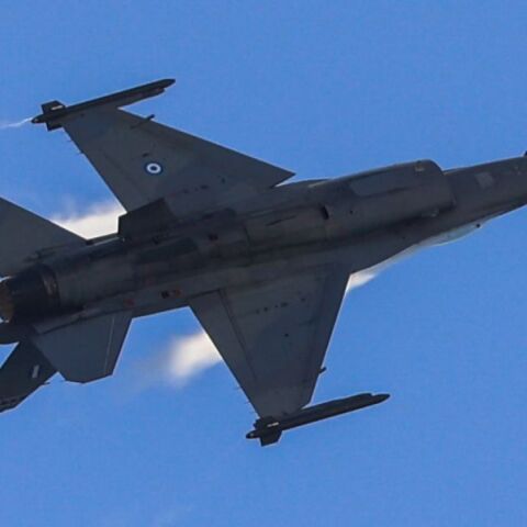 Έκλεισε προληπτικά ο εναέριος χώρος της Κύπρου - Απογειώθηκαν τα ελληνικά F-16