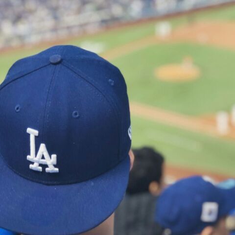 Μύθος ή αλήθεια; Προκαλεί φαλάκρα το καπέλο;