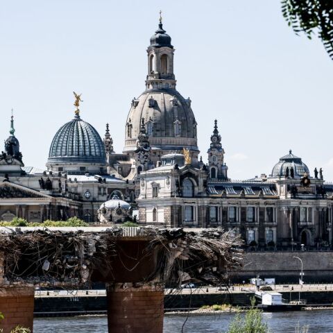 Μαζική εκκένωση 18.000 κατοίκων της Δρέσδης για εξουδετέρωση βόμβας του Β΄ Παγκοσμίου Πολέμου