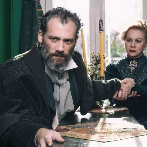 «Ο Βυσσινόκηπος» στο Βασιλικό Θέατρο © Mike Rafail