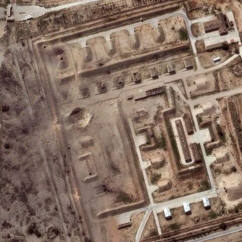 O βομβαρδισμένος σταθμός του Μπουσέρ