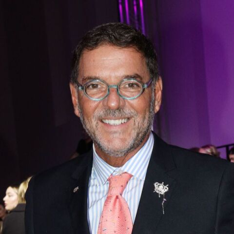 Συνελήφθη ο Γιώργος Τσαγκαράκης, μετά την έφοδο του ελληνικού FBI στην γκαλερί του