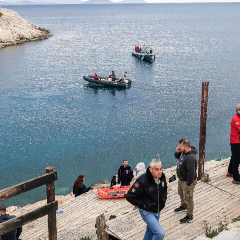 Τι είναι το «Πηγάδι του Διαβόλου» που βρίσκεται στα Λιμανάκια Βουλιαγμένης  - Αγνοείται ο 34χρονος δύτης