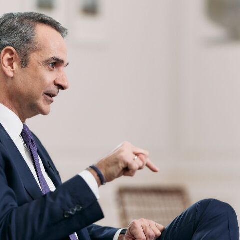 Μητσοτάκης στο CNN: Η διεθνής κοινότητα δεν θα δεχτεί διόδια από το Ιράν στα Στενά του Ορμούζ