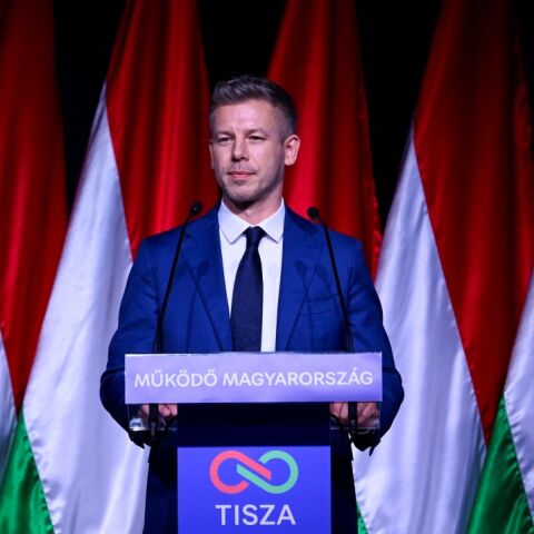 Ο αρχηγός της κεντροδεξιάς αντιπολίτευσης, Πέτερ Μαγιάρ