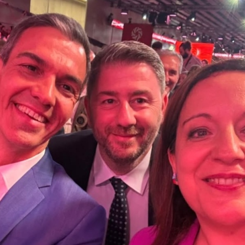 Ο Νίκος Ανδρουλάκης στη Βαρκελώνη - Η selfie με τον Πέδρο Σάντσεθ