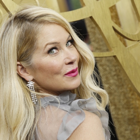 Οι φίλοι της Κριστίνα Άπλγκεϊτ φοβούνται τα χειρότερα: «Εφιαλτικές» λεπτομέρειες από τη νοσηλεία της