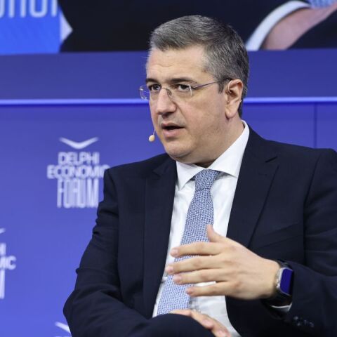 Τζιτζικώστας: Τα αεροπορικά καύσιμα επαρκούν μέχρι τις αρχές Ιουνίου