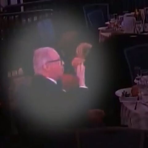 O «άνθρωπος με τη σαλάτα»