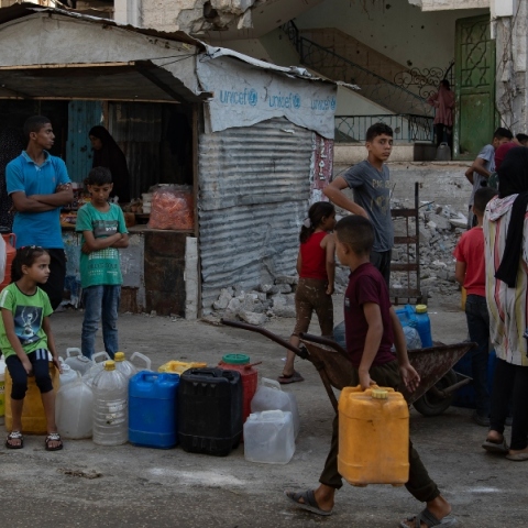 Γιατροί Χωρίς Σύνορα: Το νερό «όπλο» του Ισραήλ για την «τιμωρία» των Παλαιστινίων 