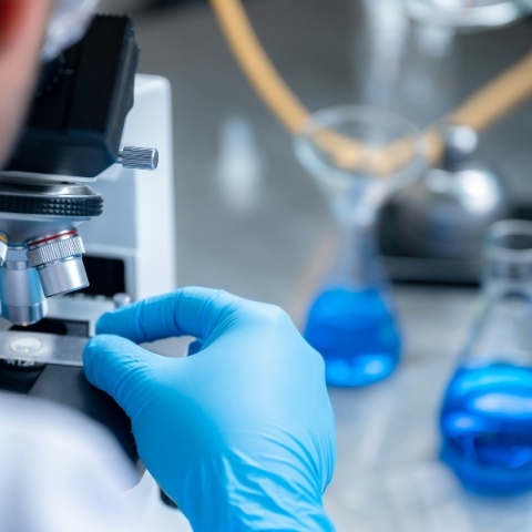 Η πρώιμη έκθεση των παιδιών στα «αιώνια χημικά» συνδέεται με κίνδυνο εμφάνισης λευχαιμίας	