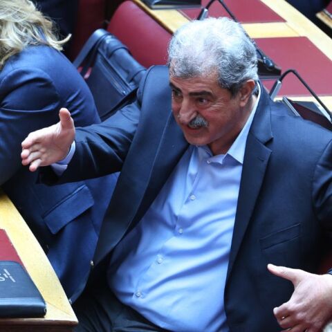 Σφοδρή επίθεση Πολάκη σε Παπασταύρου - Τσαφό με βαριές εκφράσεις