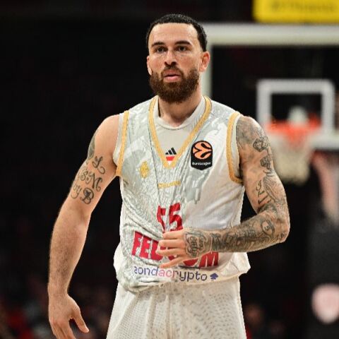 Η ποινή της Euroleague στον Τζέιμς για την αποβολή - Τι ισχύει για το Game 3 απέναντι στον Ολυμπιακό