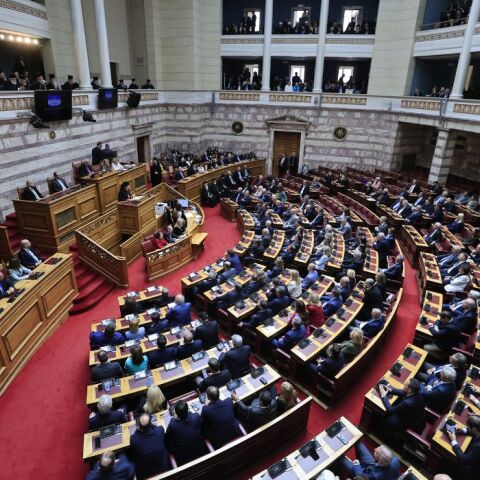 Τροπολογία του υπουργείου Δικαιοσύνης: Εντός 3 μηνών θα παραπέμπονται σε δίκη τα πολιτικά πρόσωπα