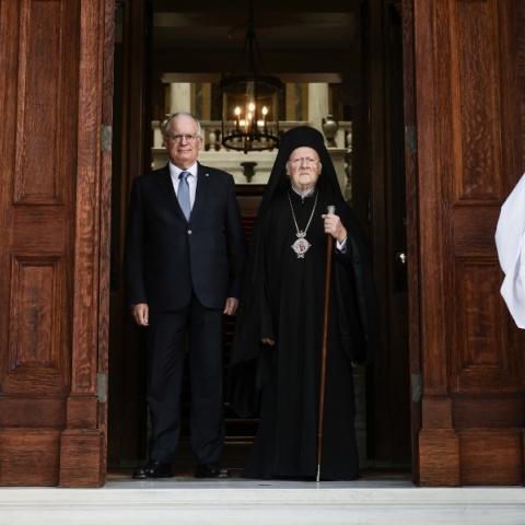 Ο Οικουμενικός Πατριάρχης Βαρθολομαίος συναντήθηκε με τον Πρόεδρο της Δημοκρατίας