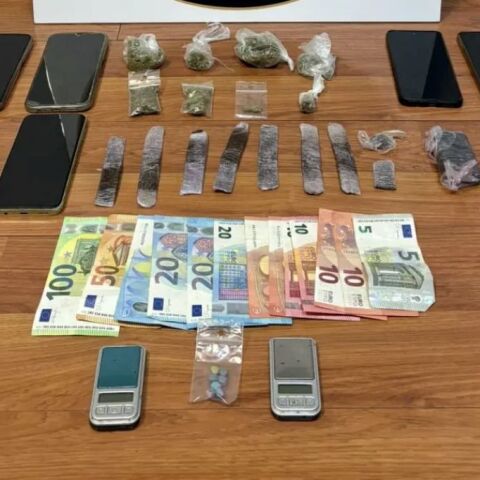 Ναρκωτικά και χαρτονομίσματα