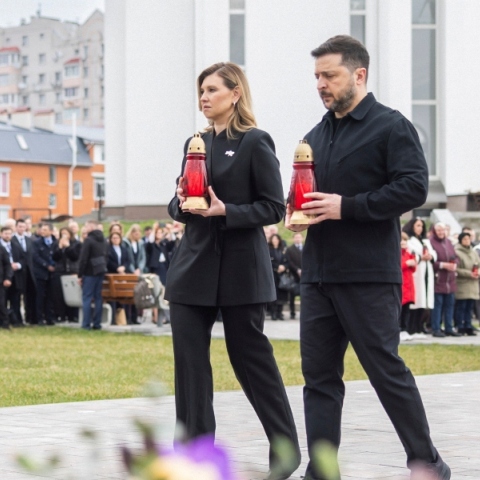 Διαψεύδουν οι Ουκρανοί ότι η σύζυγος του Βολοντίμιρ Ζελένσκι, Ολένα ελέγχεται για διαφθορά