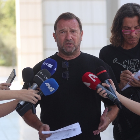 Πλακιάς: Κανένας συγγενής θύματος των Τεμπών δεν πήγε στην εκδήλωση της Καρυστιανού