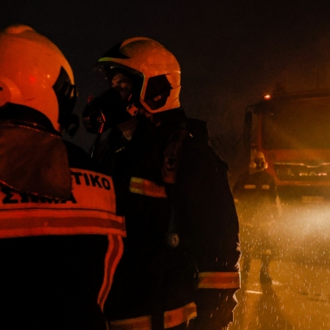 Συνελήφθησαν δύο ημεδαποί για εμπρησμό από αμέλεια σε Αργολίδα και Αττική