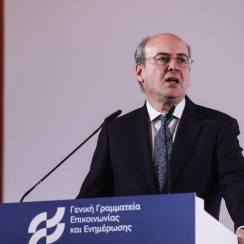 Χατζηδάκης: Μια υπεύθυνη δήλωση θα αρκεί αντί για πλήθος δικαιολογητικών στο Δημόσιο	