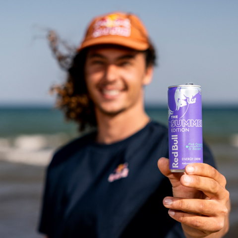 Red Bull Summer Edition | Pink Grapefruit | O Έλληνας Red Bull αθλητής windsurfing, Lennart Neubauer