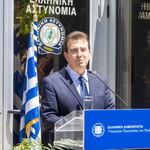 Χρυσοχοΐδης για εγκληματικότητα ανηλίκων: Χρειάζεται αυστηρή τιμωρία των γονέων