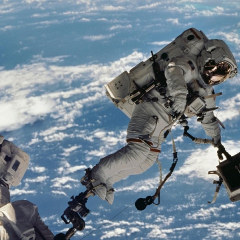 NASA: Επέστρεψαν οι αστροναύτες στον Διεθνή Διαστημικό Σταθμό μετά τη διαρροή οξυγόνου