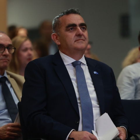 Ερώτηση Μπελέρη για το Ευρωπαϊκό πλαίσιο επικινδυνότητας των πυροσβεστών 