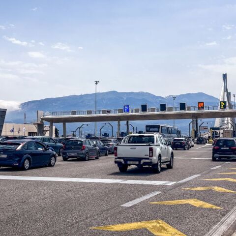 Η νέα εποχή των διοδίων: Τέλος στις μπάρες, αρχή στο Free Flow