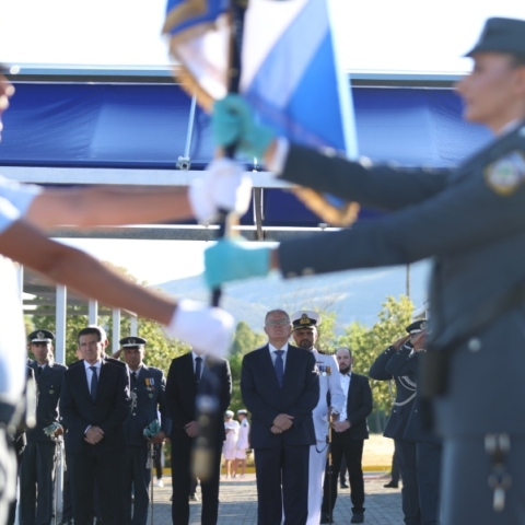 Ο Κωνσταντίνος Τασούλας απένειμε τα ξίφη στους νέους και στις νέες Υπαστυνόμους Β’
