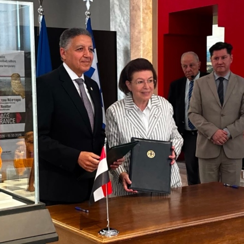 Μενδώνη: «Η επιστροφή των αιγυπτιακών αρχαιοτήτων είναι πράξη σεβασμού στην πολιτιστική κληρονομιά και το Διεθνές δίκαιο»