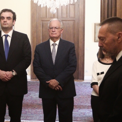 Ο Γιάννης Στουρνάρας ορκίστηκε για τρίτη φορά Διοικητής της Τράπεζας της Ελλάδος