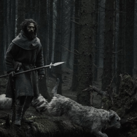 «Werewulf»: To τρέιλερ της νέας ταινίας τρόμου του Ρόμπερτ Έγκερς με τον Άαρον Τέιλορ-Τζόνσον	